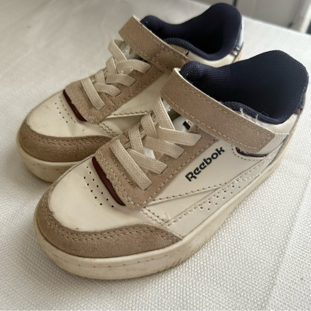Reebok Kids Sneakers - Cream and Brown